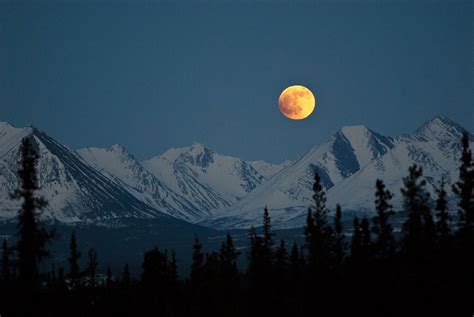 alaskan moon